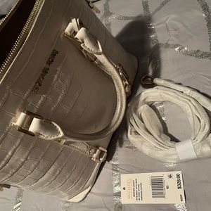 Michael Kors off white purse. Was originally $328 asking $75